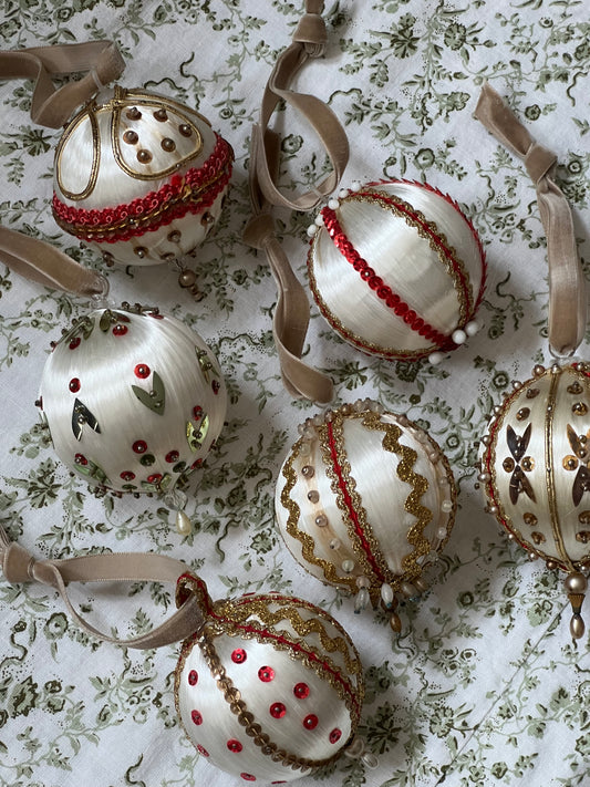 Set of 6 | Vintage Decorated Silk Bulbs (Red + Gold)